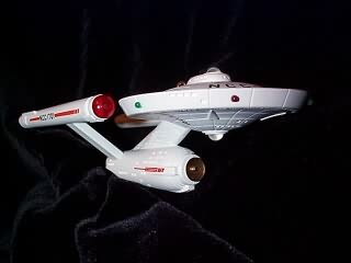 1991 Star Trek - Starship Enterprise - SDB Hallmark Ornament