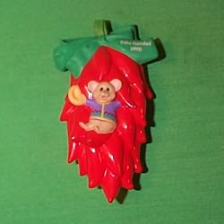 1995 Feliz Navidad Hallmark Ornament