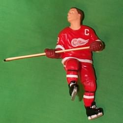 1999 Hockey Greats #3  - Gordie Howe Hallmark Ornament